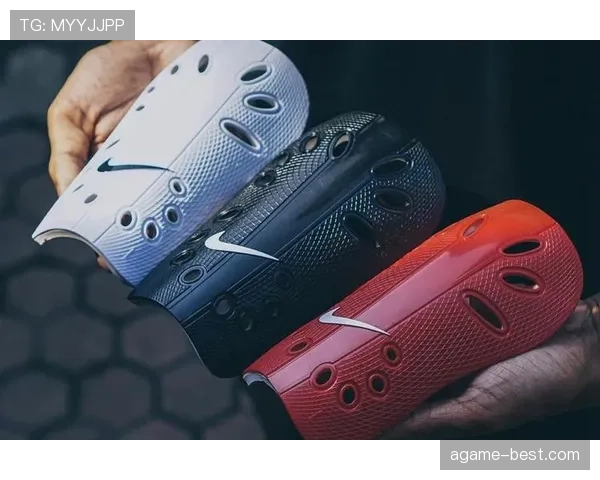 装备规则：护腿板、首饰与裁判处理标准